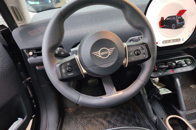 Used MINI Electric COOPER 2024 452km COOPER SE Artist Steering Wheel