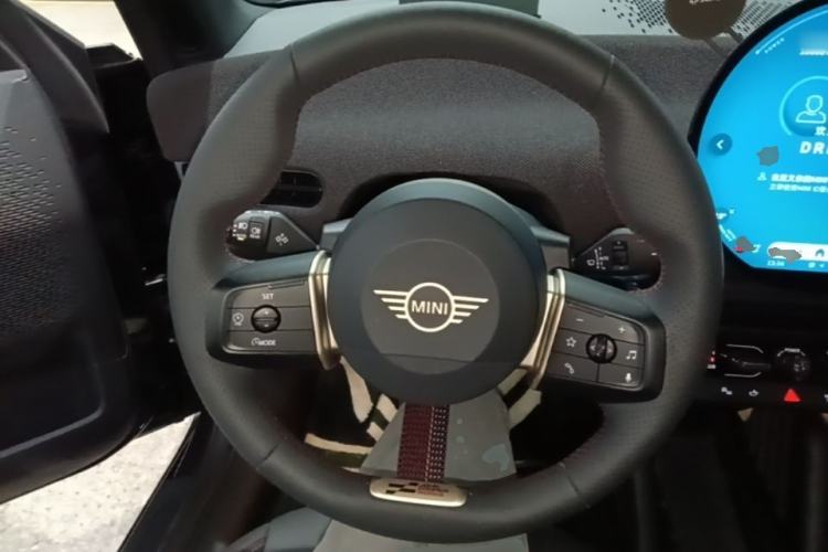 Used MINI Electric COOPER 2024 452km COOPER SE Racing Driver Steering Wheel