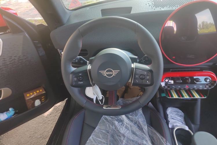 Used MINI Electric COOPER 2024 452km COOPER SE Racing Driver Steering Wheel