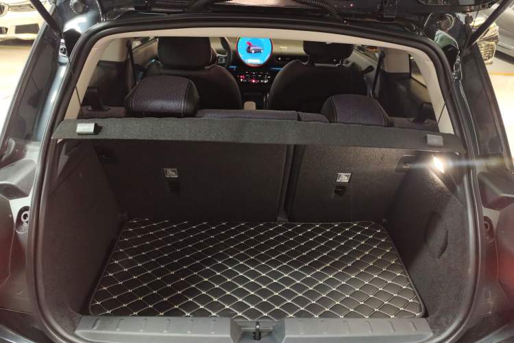 Used MINI Electric COOPER 2024 456km COOPER E Classic Edition Trunk