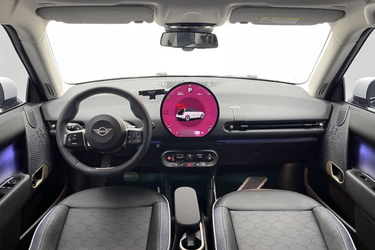 Used MINI Electric COOPER 2024 456km COOPER E Classic Edition Center Console