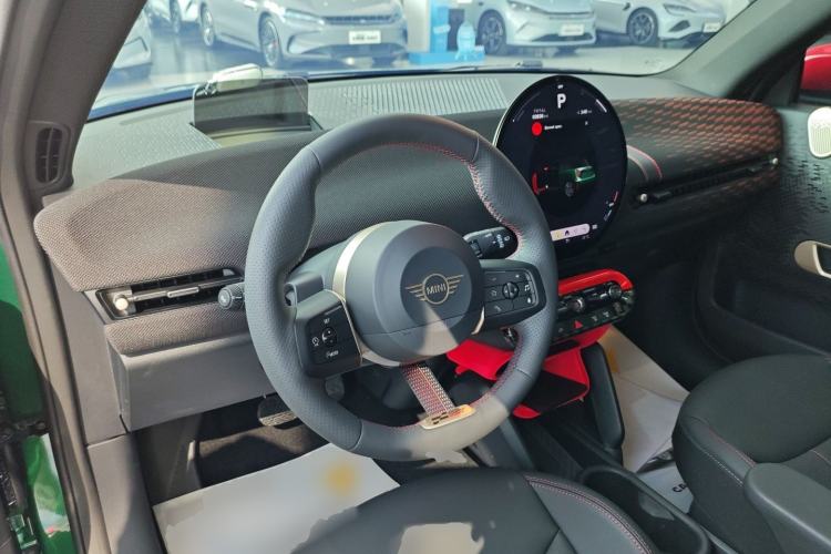 Used MINI Electric COOPER 2024 452km COOPER SE Racing Driver Center Console