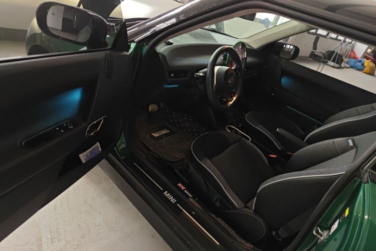 Used MINI Electric COOPER 2024 456km COOPER E Classic Edition Driver Seat