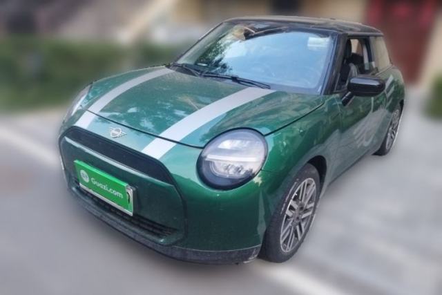 Used MINI Electric COOPER 2024 456km COOPER E Classic Edition