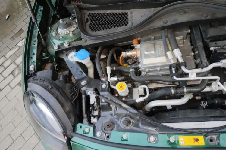 Used MINI Electric COOPER 2024 456km COOPER E Classic Edition Engine Bay Right