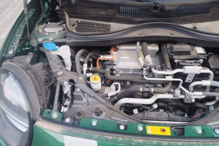 Used MINI Electric COOPER 2024 456km COOPER E Classic Edition Engine Bay Right