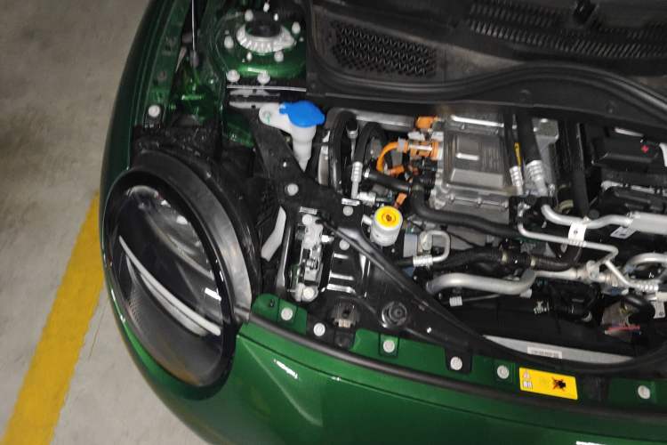 Used MINI Electric COOPER 2024 456km COOPER E Classic Edition Engine Bay Right