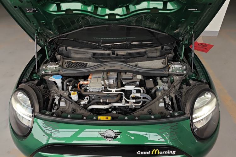 Used MINI Electric COOPER 2024 456km COOPER E Classic Edition Engine Bay