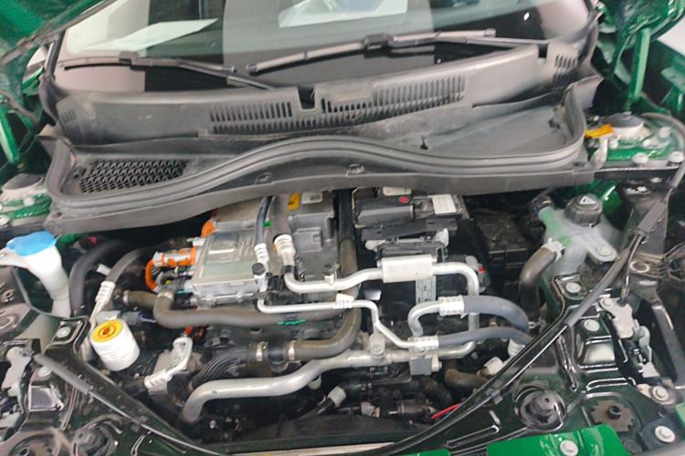 Used MINI Electric COOPER 2024 452km COOPER SE Artist Engine Bay