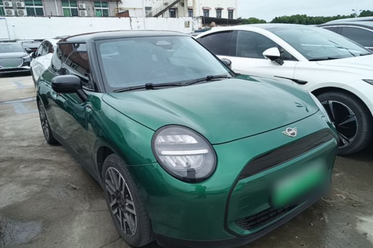 Used MINI Electric COOPER 2024 456km COOPER E Classic Edition Exterior 1
