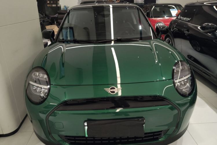 Used MINI Electric COOPER 2024 456km COOPER E Classic Edition Exterior 1