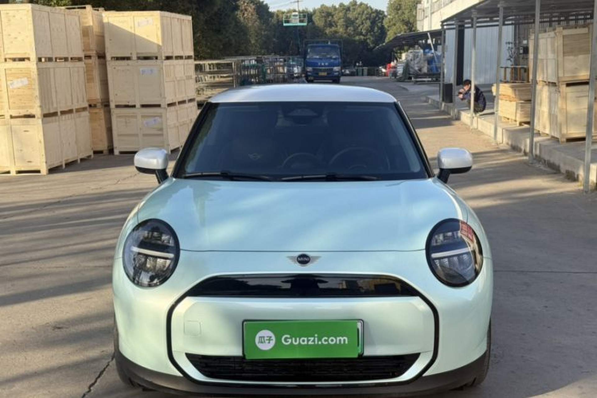 Used MINI Electric COOPER 2024 456km COOPER E Classic Edition Exterior 1