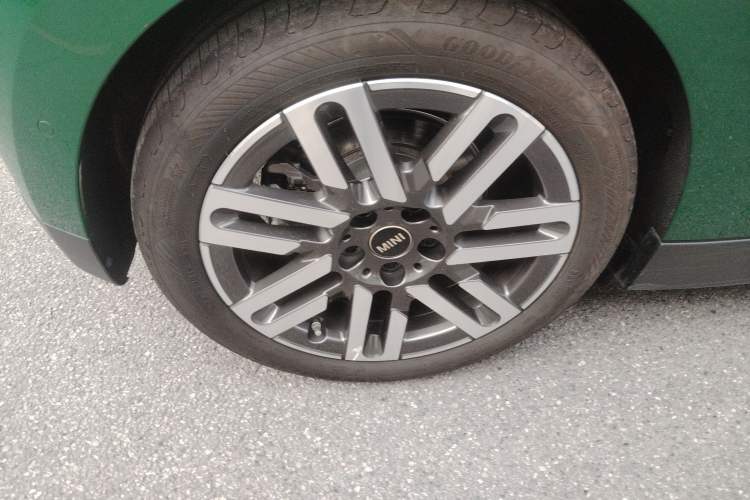 Used MINI Electric COOPER 2024 456km COOPER E Classic Edition Exterior 2