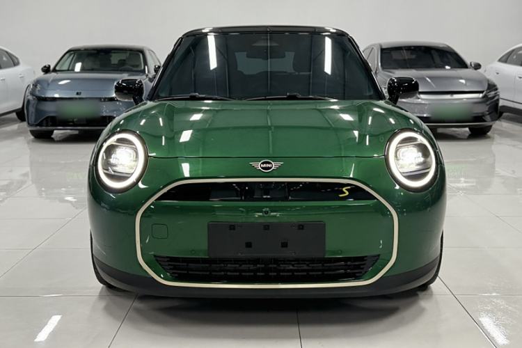 Used MINI Electric COOPER 2024 452km COOPER SE Artist Exterior 3