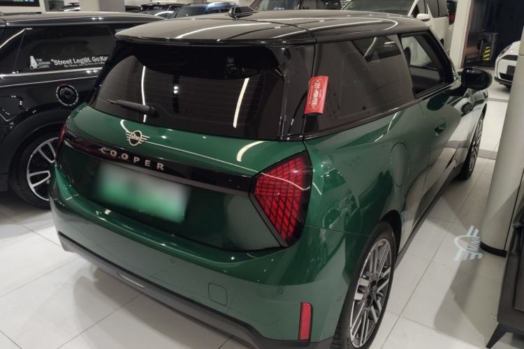 Used MINI Electric COOPER 2024 456km COOPER E Classic Edition Exterior 5