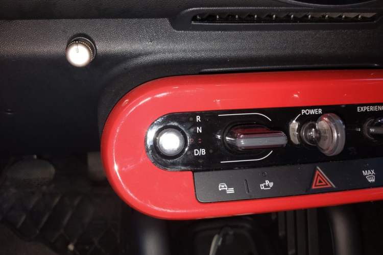 Used MINI Electric COOPER 2024 456km COOPER E Classic Edition Gear Lever