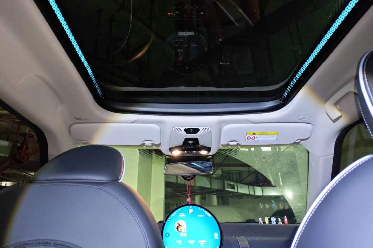 Used MINI Electric COOPER 2024 452km COOPER SE Artist Headliner
