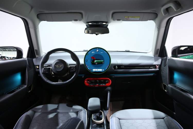 Used MINI Electric COOPER 2024 456km COOPER E Classic Edition Interior 2