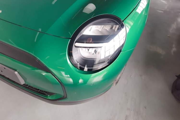 Used MINI Electric COOPER 2024 456km COOPER E Classic Edition Left Front Headlight