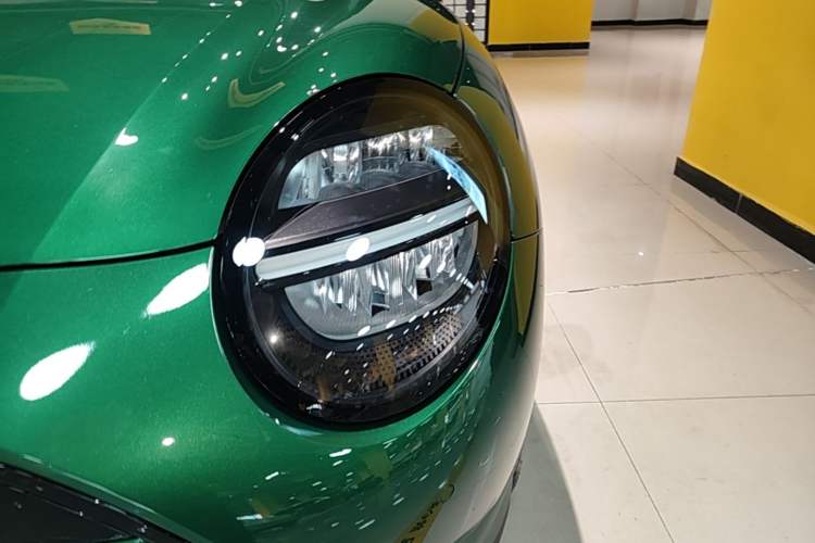Used MINI Electric COOPER 2024 456km COOPER E Classic Edition Left Front Headlight