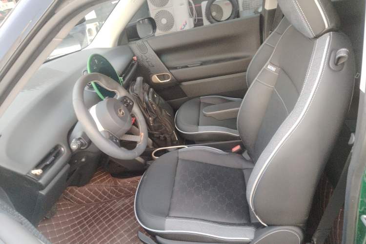 Used MINI Electric COOPER 2024 456km COOPER E Classic Edition Left Front Seat