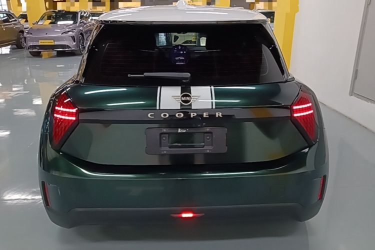 Used MINI Electric COOPER 2024 456km COOPER E Classic Edition Rear