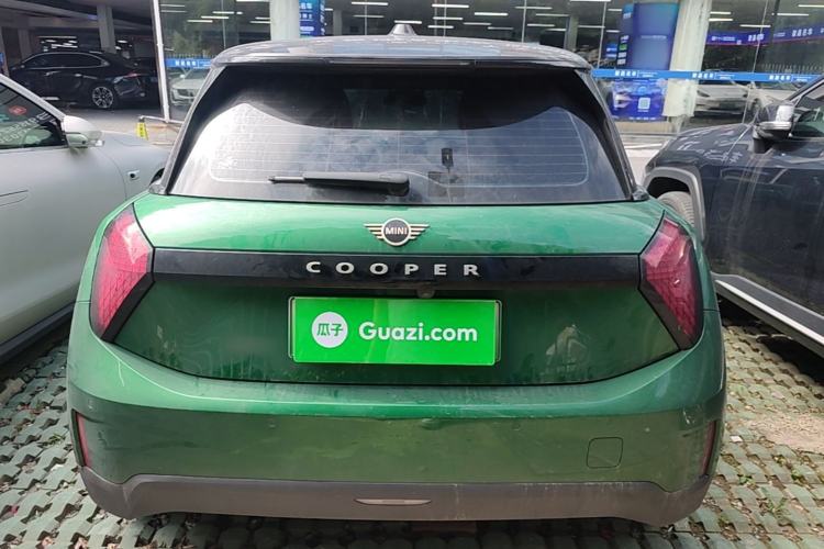 Used MINI Electric COOPER 2024 456km COOPER E Classic Edition Rear