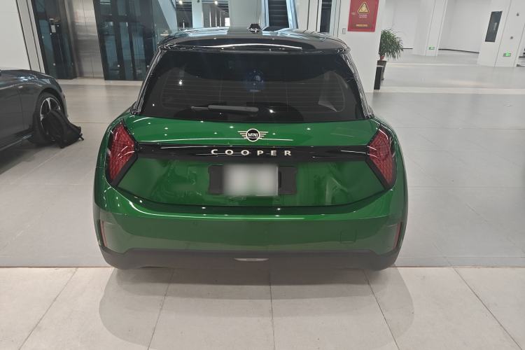 Used MINI Electric COOPER 2024 456km COOPER E Classic Edition Rear