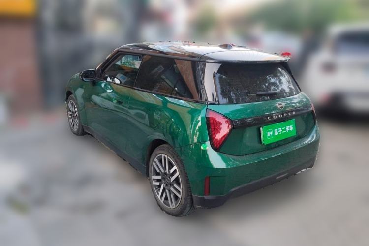 Used MINI Electric COOPER 2024 456km COOPER E Classic Edition Rear Left 45 Deg