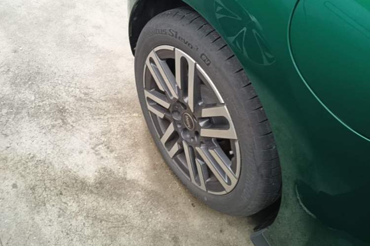 Used MINI Electric COOPER 2024 456km COOPER E Big Player Right Rear Wheel Hub