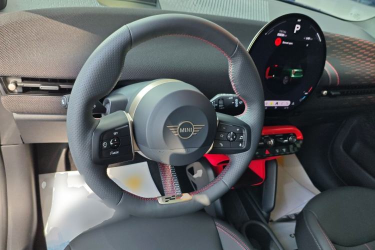 Used MINI Electric COOPER 2024 452km COOPER SE Racing Driver Steering Wheel