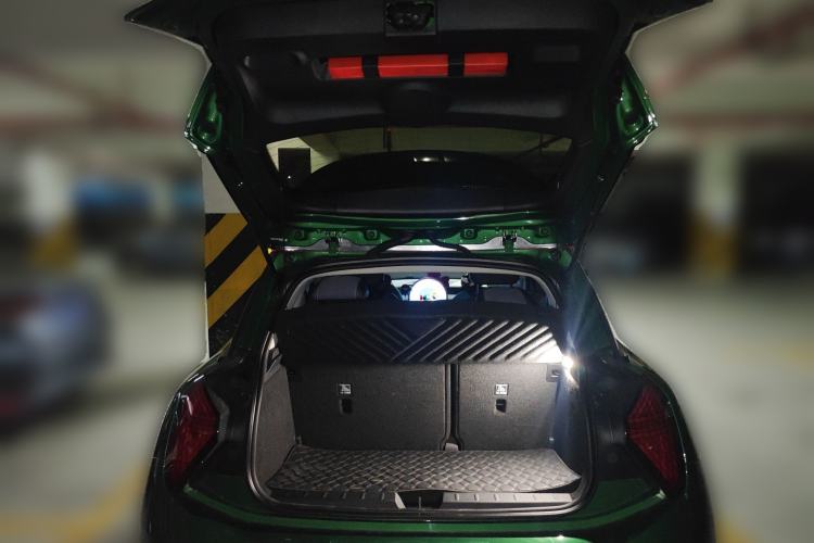 Used MINI Electric COOPER 2024 456km COOPER E Classic Edition Trunk