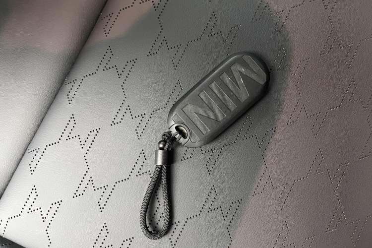 Used MINI Electric COOPER 2024 456km COOPER E Classic Edition Vehicle Key