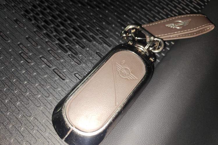 Used MINI Electric COOPER 2024 456km COOPER E Classic Edition Vehicle Key