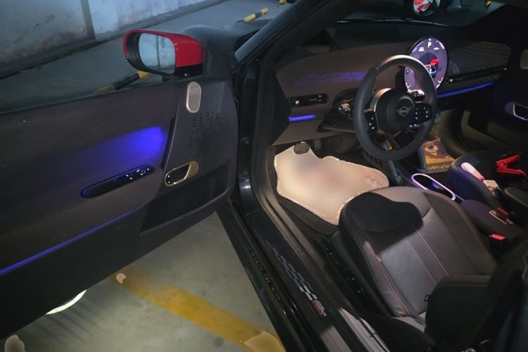 Used MINI Electric COOPER 2024 452km COOPER SE Racing Driver Driver Seat