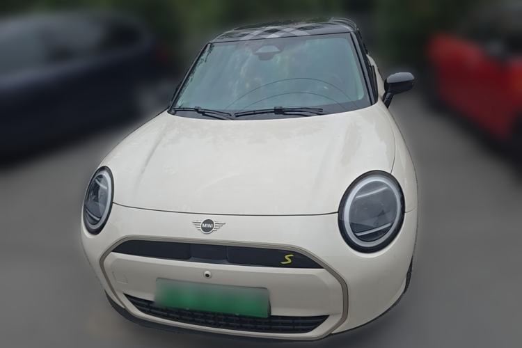 Used MINI Electric COOPER 2024 452km COOPER SE Artist Front