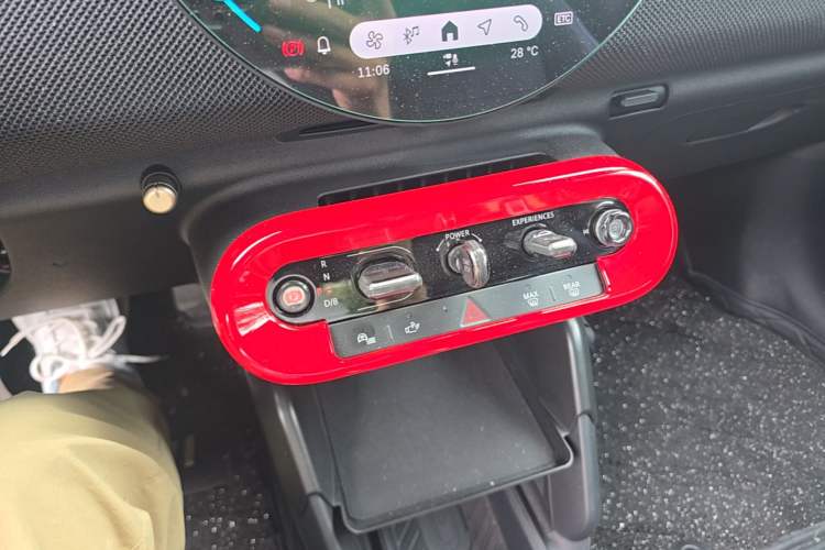 Used MINI Electric COOPER 2024 452km COOPER SE Artist Gear Lever