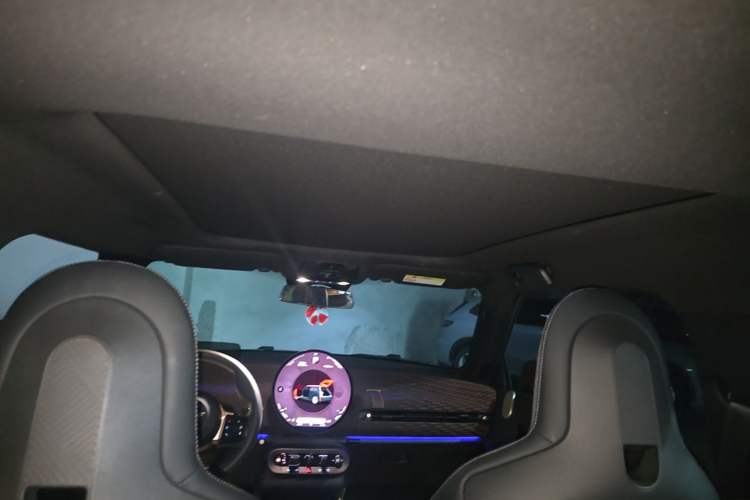 Used MINI Electric COOPER 2024 452km COOPER SE Racing Driver Headliner