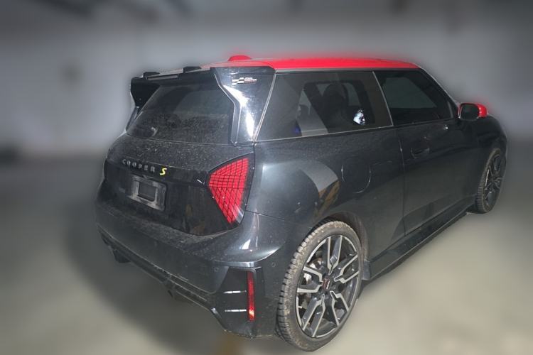Used MINI Electric COOPER 2024 452km COOPER SE Racing Driver Rear Right 45 Deg