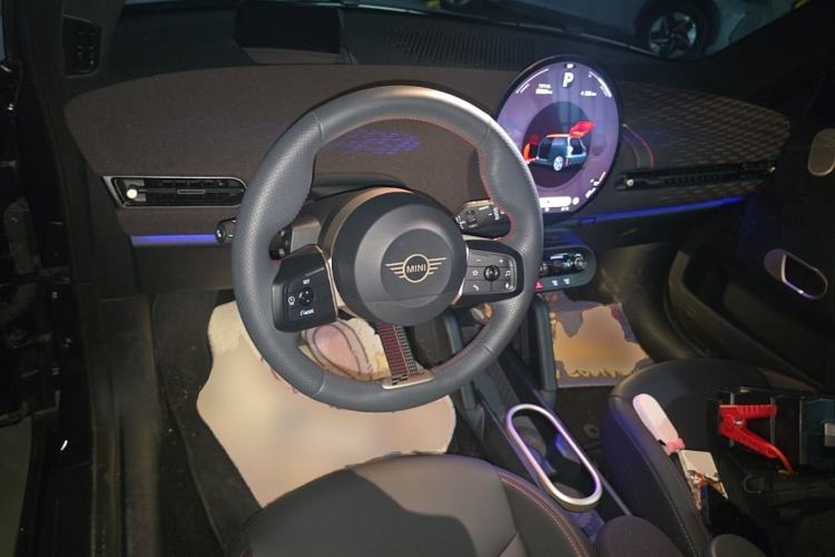 Used MINI Electric COOPER 2024 452km COOPER SE Racing Driver Steering Wheel