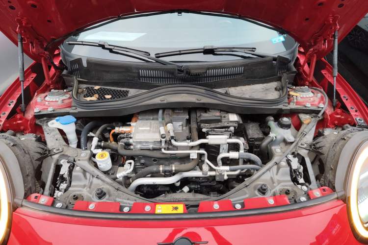 Used MINI Electric COOPER 2024 452km COOPER SE Racing Driver Engine Bay