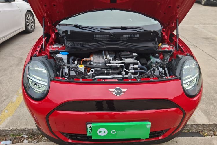 Used MINI Electric COOPER 2024 456km COOPER E Classic Edition Engine Bay