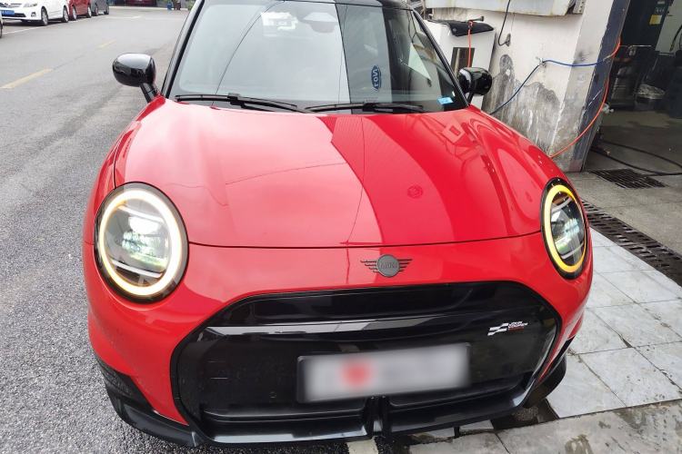 Used MINI Electric COOPER 2024 452km COOPER SE Racing Driver Front