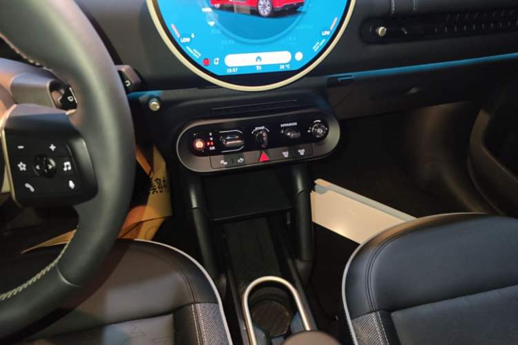 Used MINI Electric COOPER 2024 456km COOPER E Classic Edition Gear Lever