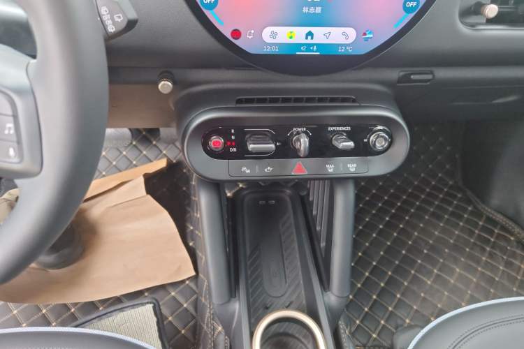 Used MINI Electric COOPER 2024 456km COOPER E Classic Edition Gear Lever