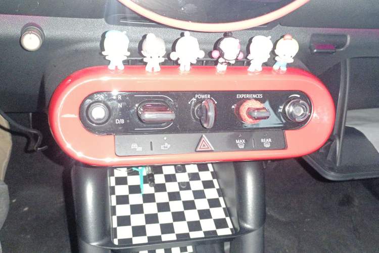 Used MINI Electric COOPER 2024 456km COOPER E Classic Edition Gear Lever