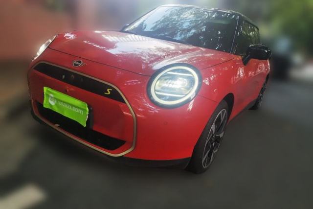 Used MINI Electric COOPER 2024 452km COOPER SE Artist