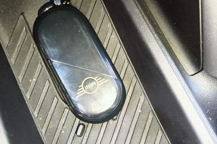 Used MINI Electric COOPER 2024 456km COOPER E Classic Edition Interior 1
