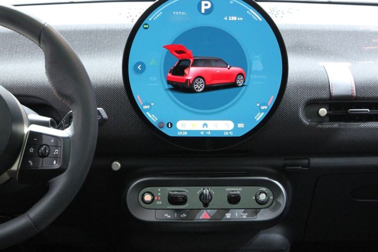Used MINI Electric COOPER 2024 452km COOPER SE Racing Driver Interior 5