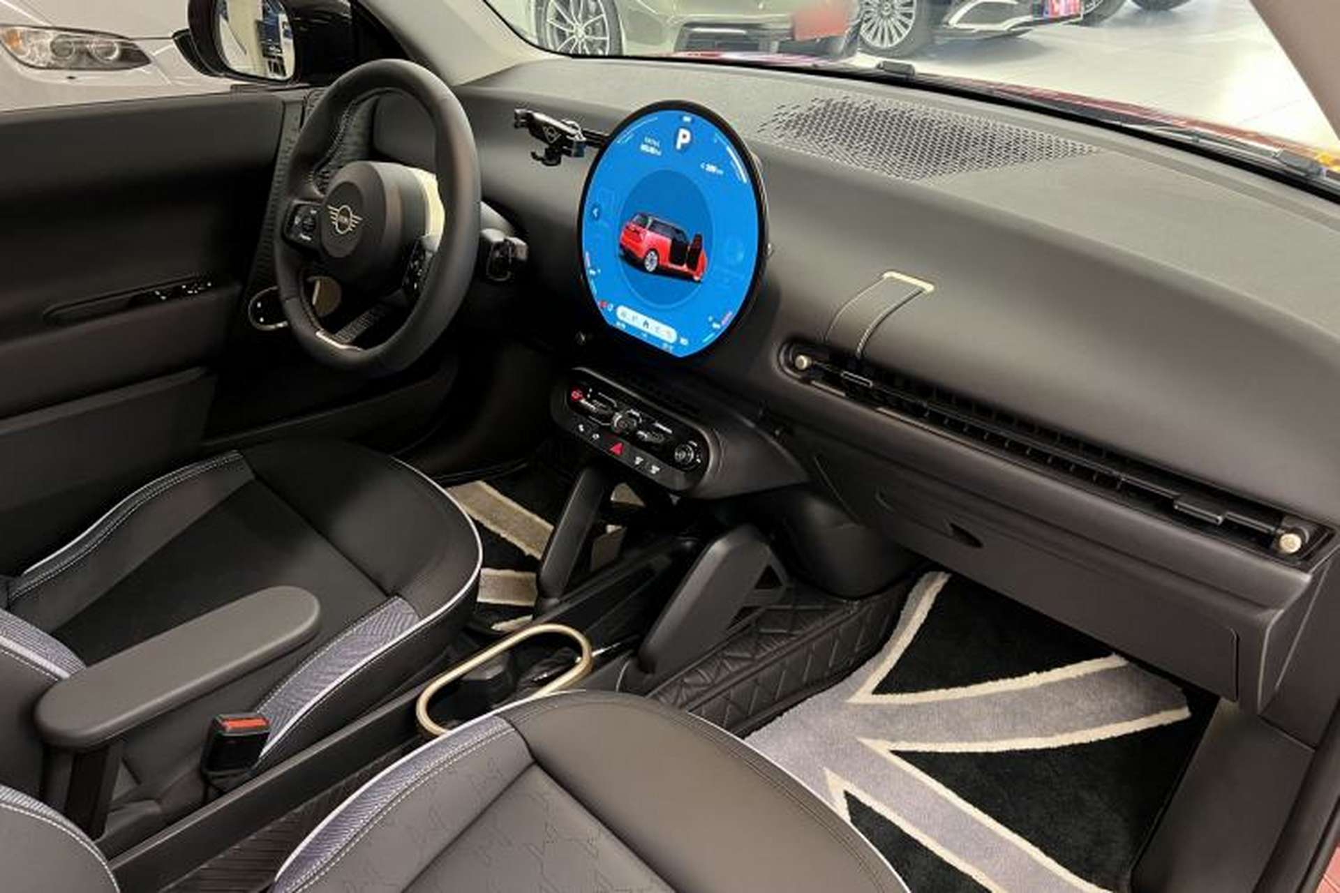 Used MINI Electric COOPER 2024 456km COOPER E Classic Edition Interior 6